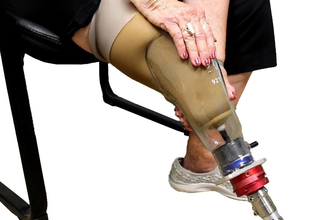 Microprocessor Knee vs Hydraulic Knee: What Is the Difference?